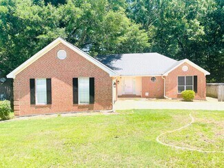 Building Photo - 835 Heather Dr