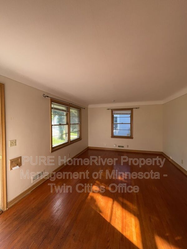 Building Photo - 5812 Emerson Ave S