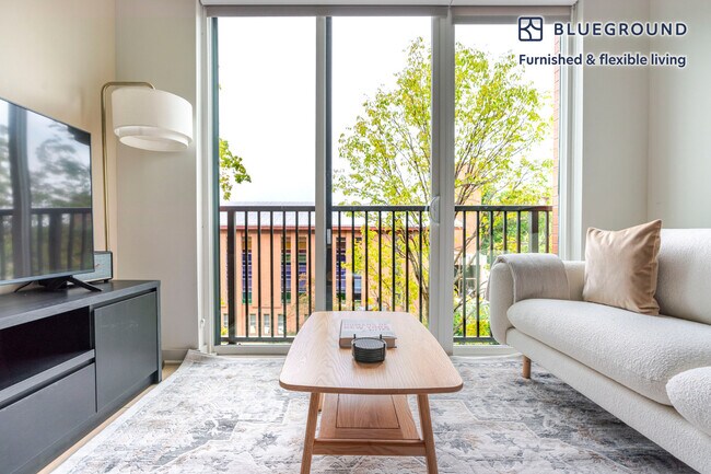 Building Photo - 60 I St SW