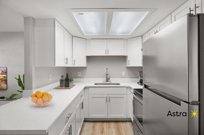Foto del edificio - 6810 Park St S