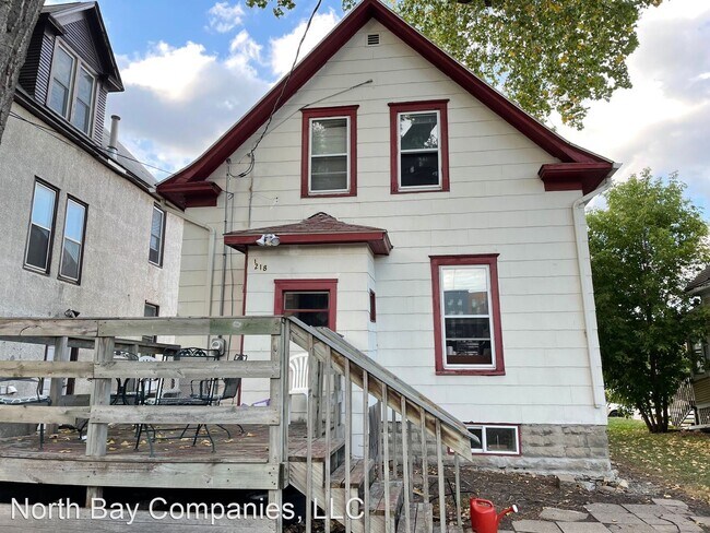 Building Photo - 3 br, 1.5 bath House - 1218 Como Ave SE