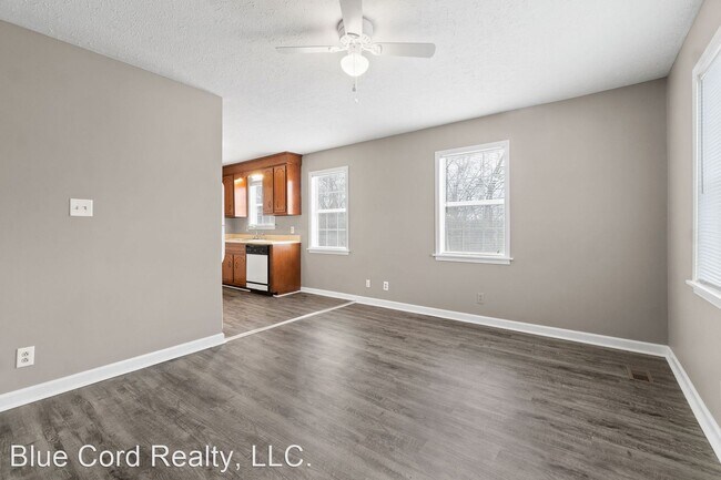 Foto del edificio - 1 br, 1 bath House - 106 Darnell Pl