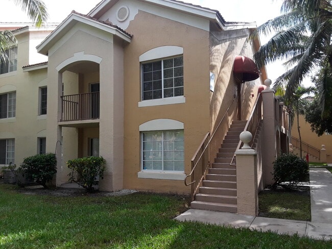 Building Photo - 4271 San Marino Blvd