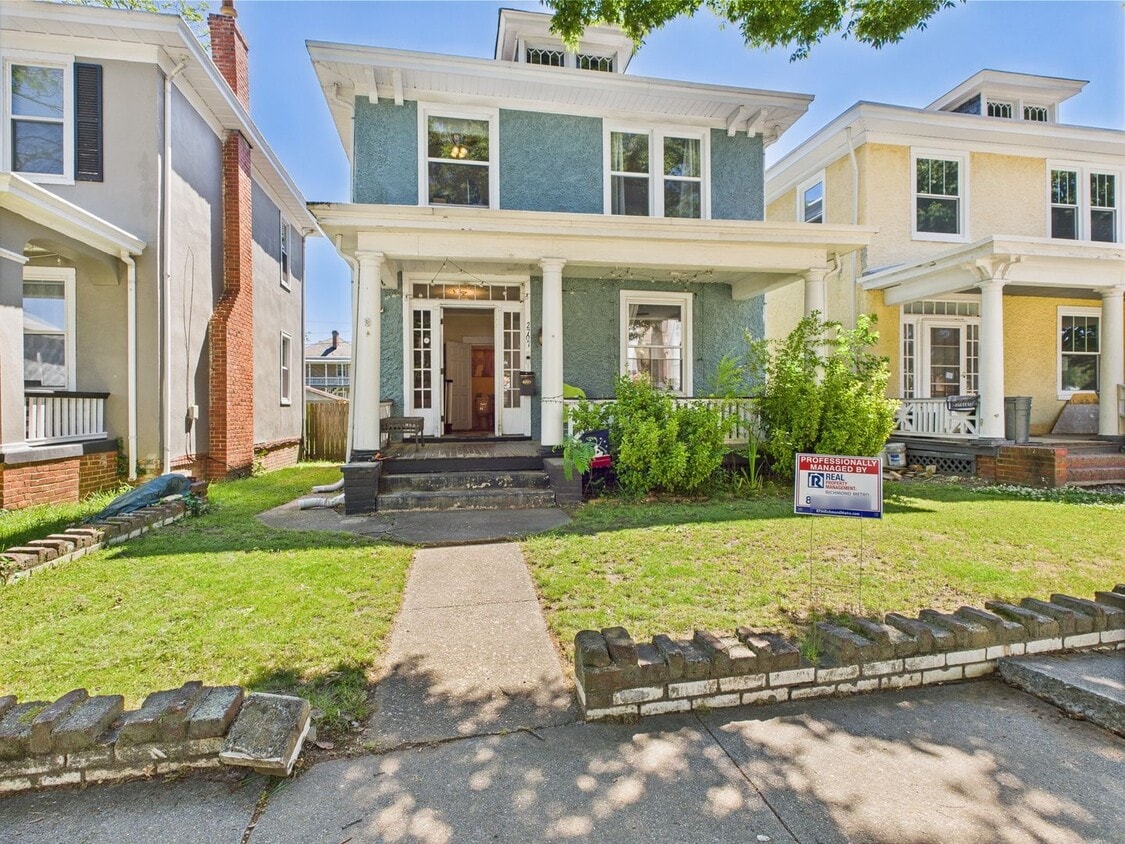 Primary Photo - 2707 Hanes Ave