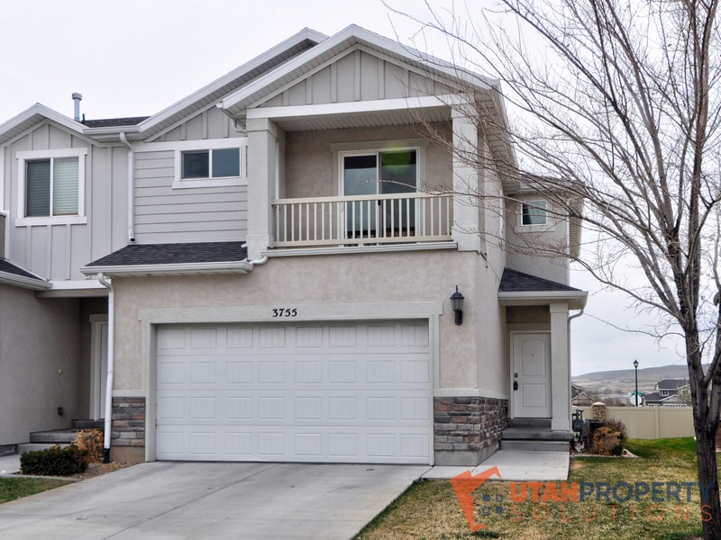 Primary Photo - 3755 N Prairie Grass Dr