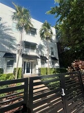Building Photo - 1521 Lenox Ave.
