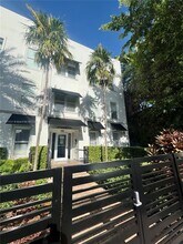 Building Photo - 1521 Lenox Ave.