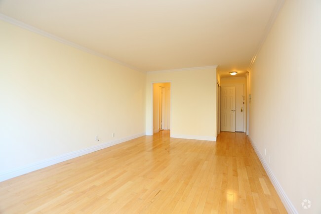 Interior Photo - 792 Columbus Avenue