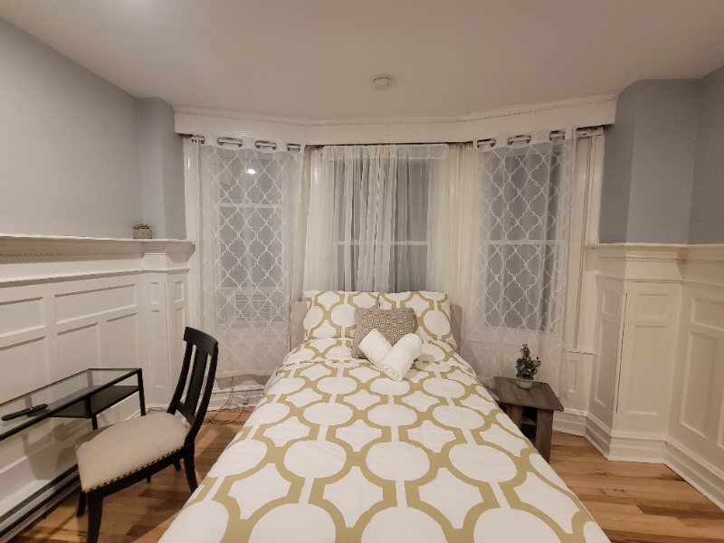 Foto principal - 5023 Spruce St