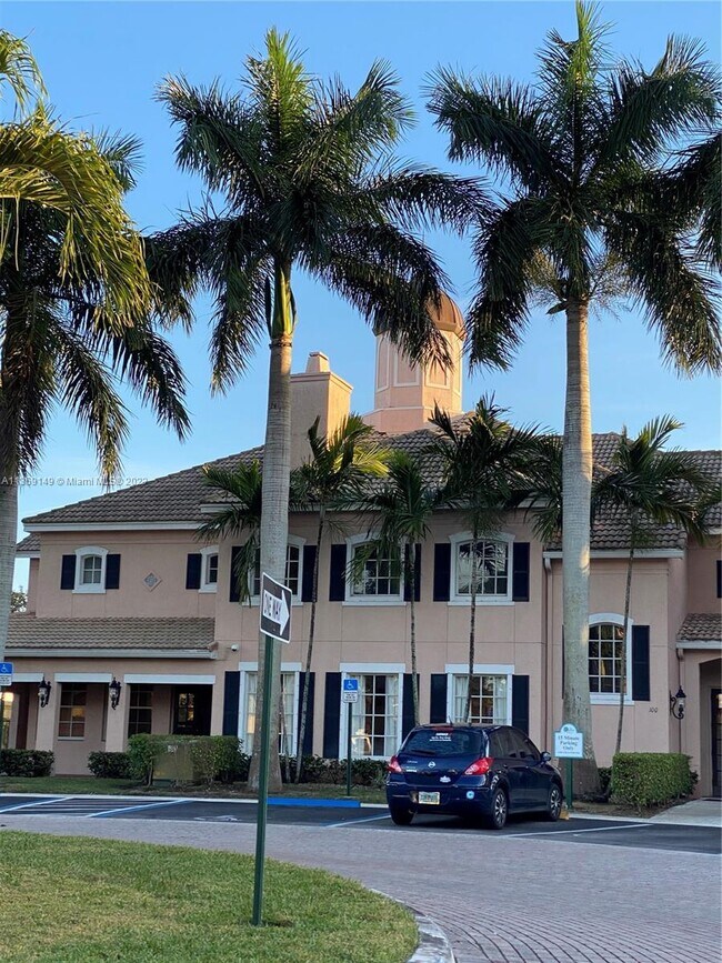 Foto del edificio - 607 Belmont Ln