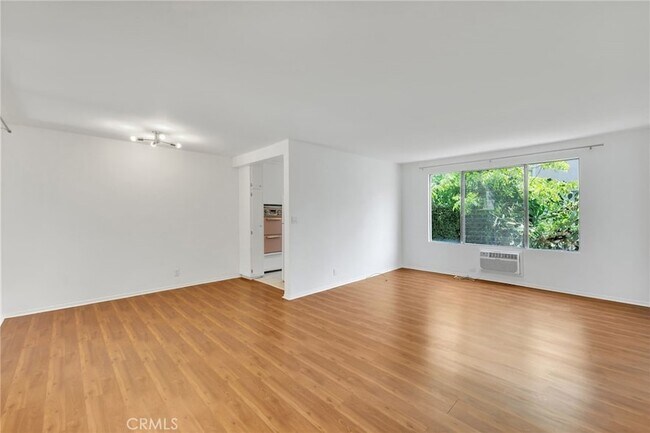 Foto del edificio - 1234 Laurel Ave