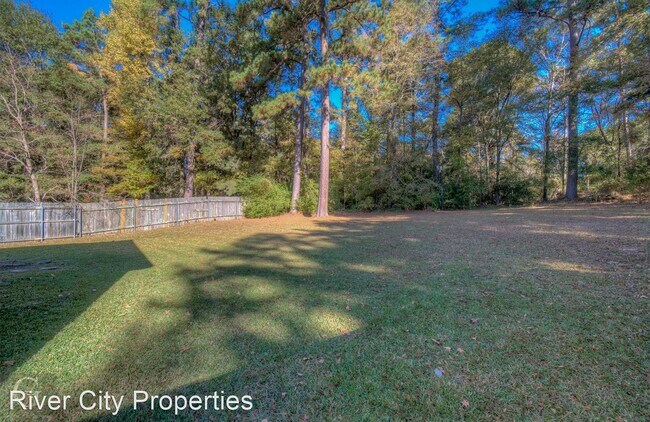 Building Photo - 4 br, 2 bath House - 9401 ROYALTON DRIVE -...