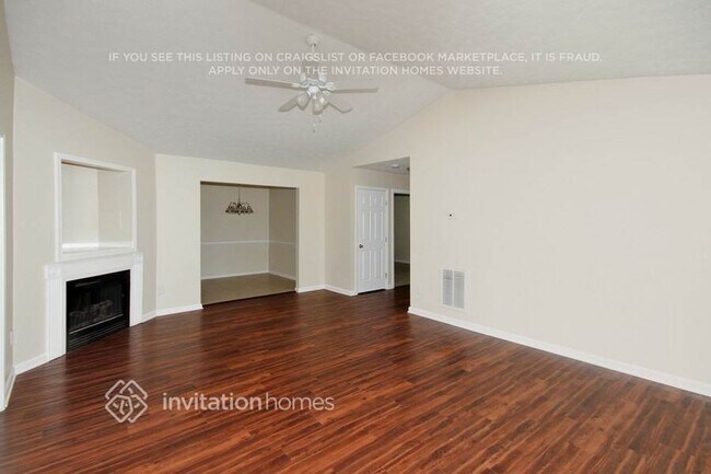 Foto del edificio - 1507 Locomotive Dr NE