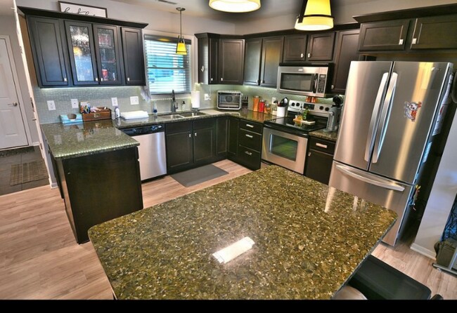 Foto del edificio - 8311 S 35th St