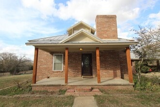 Building Photo - 7731 Farm To Market 857