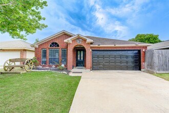 Building Photo - 1606 Quail Run
