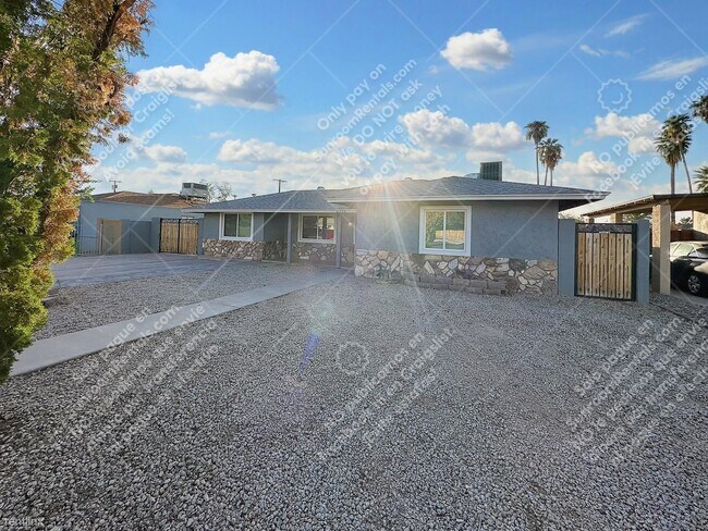 Foto del edificio - 4 br, 2 bath House - 4224 N 15th Ave