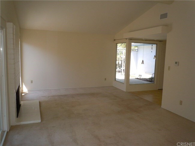 Building Photo - 9722 Geyser Ave