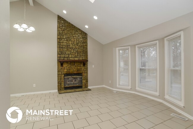 Building Photo - 7128 N Atkins Ave