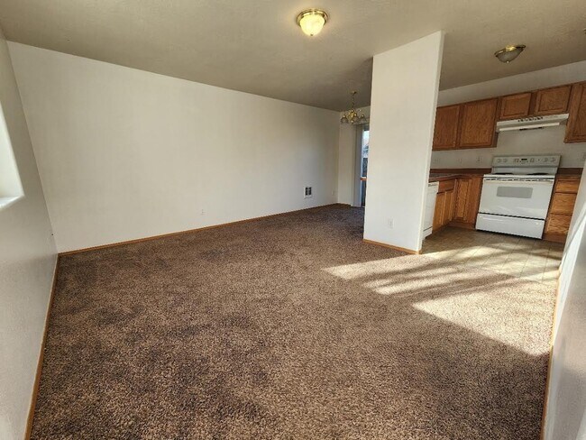 Foto del edificio - 311 N Handy St