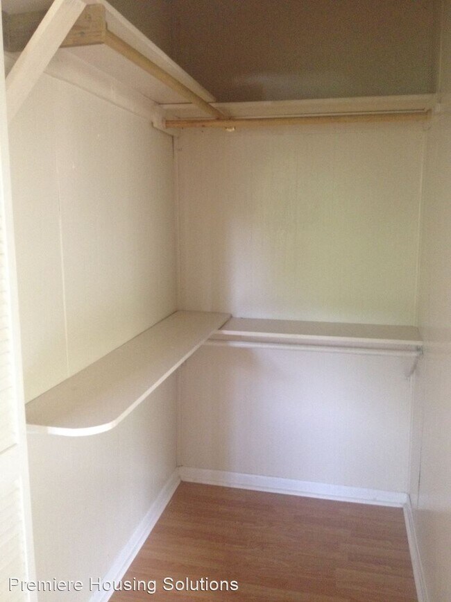Foto del edificio - 4 br, 3 bath House - 37514 Howard Ave