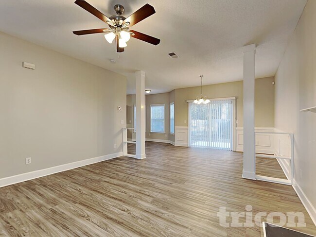 Foto del edificio - 134 Summer Pines Drive