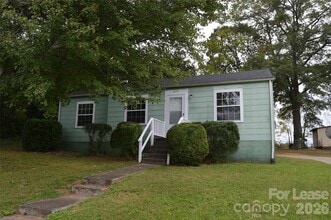 Building Photo - 819 Charlotte Ave