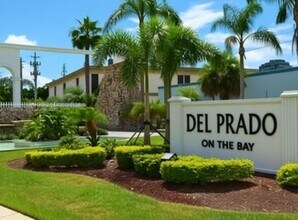 Building Photo - 18071 Biscayne Blvd