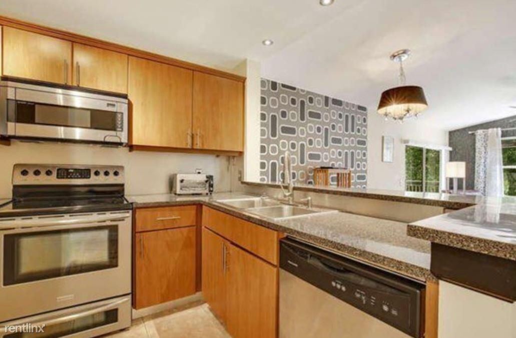 Primary Photo - 2 br, 2 bath House - 1745 Palm Cove Blvd #...