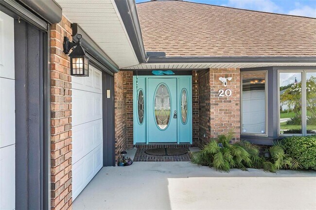 Building Photo - 20 Conley Ct