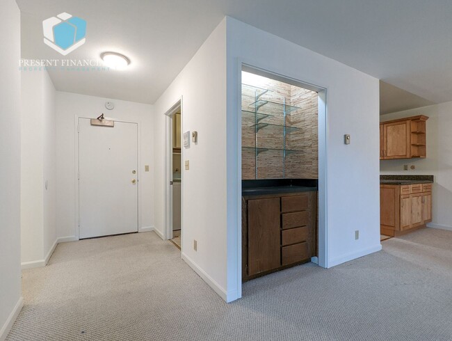 Foto del edificio - 2 br, 2 bath House - 139 S Lake Merced Hil...