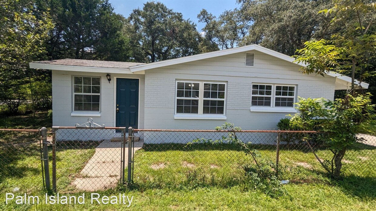 Primary Photo - 3 br, 1 bath House - 775 Dunkirk St