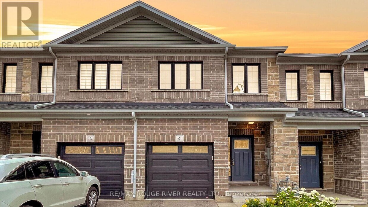 Photo principale - 21 Woodedge Cir