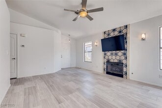 Building Photo - 2564 Spruce Creek Dr