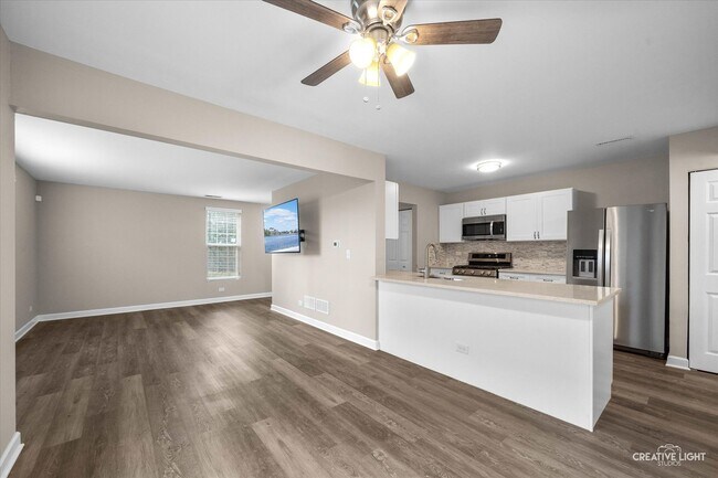 Foto del edificio - 1636 Linden Park Ln