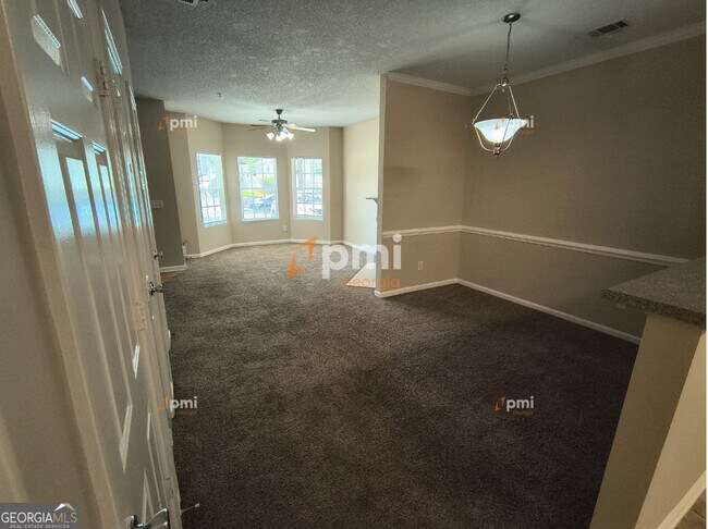 Foto del edificio - 163 Chastain Way