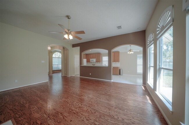 Building Photo - 39 Belcarra Pl