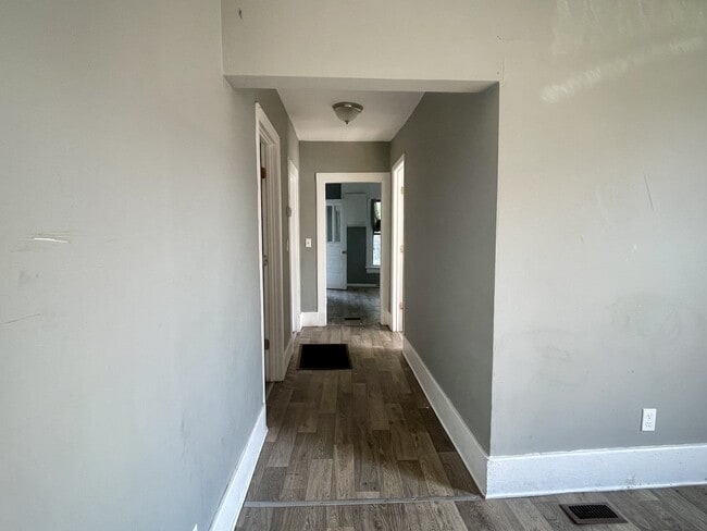 Photo - 1901 E 28th St House