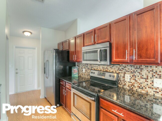1101 Doncaster Ct - 4