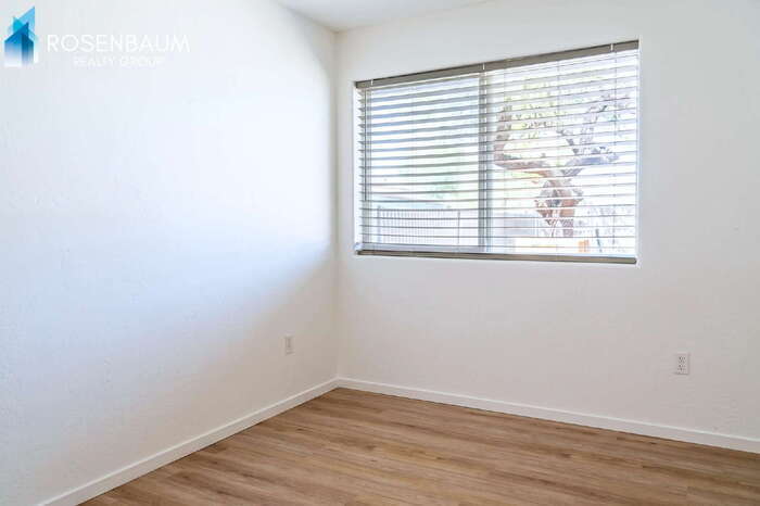 Foto del edificio - 5636 E 26th St