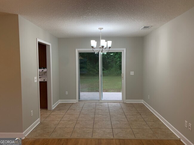 Foto del edificio - 132 Wolfbay Cir