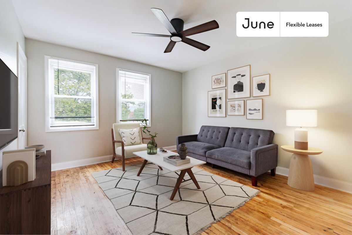 Photo - 1733 F St NE