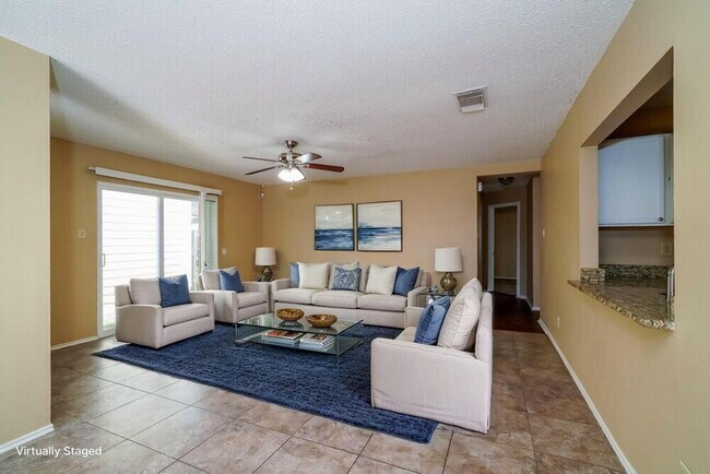 Foto del edificio - 6942 Saharastone Dr