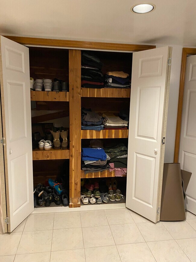 & more closets - 485 Rosedale Ave