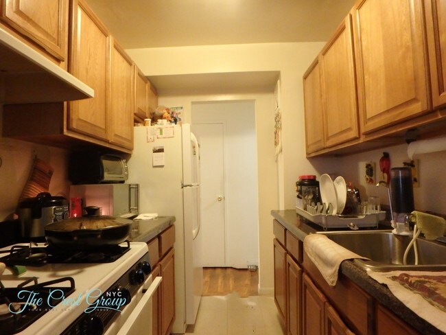 Foto del edificio - 3225 69th St