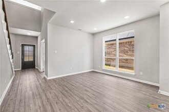 Building Photo - 1024 Shelby Dr