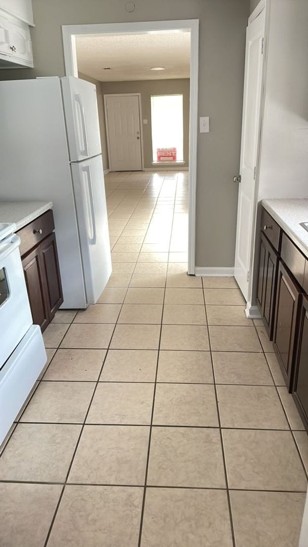 Building Photo - 14919-21 Forest Grove