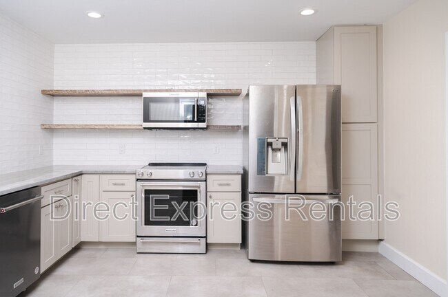 Foto del edificio - 1701 20th Ave N