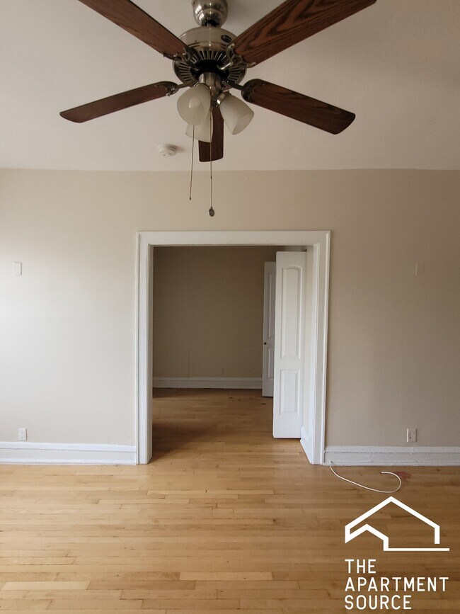 Foto del edificio - 1145 W Morse Ave
