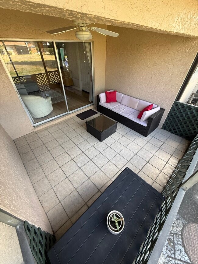 Building Photo - 9311 Lennex Ln